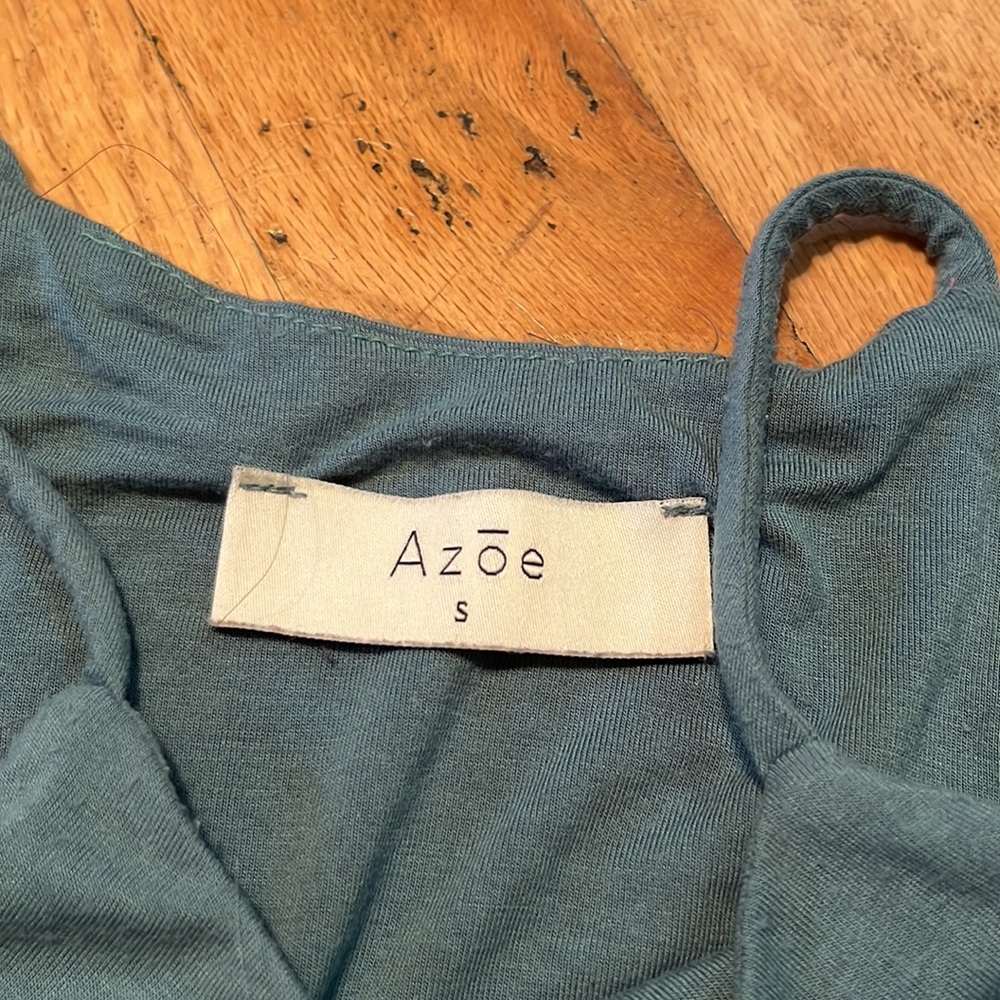 Azoe shirt - Picture 3 of 3